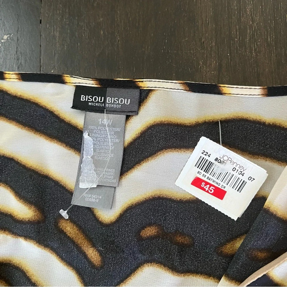 Women’s Bisou Bisou animal print zebra cold shoulder party dress NWT size 14W - Picture 3 of 3
